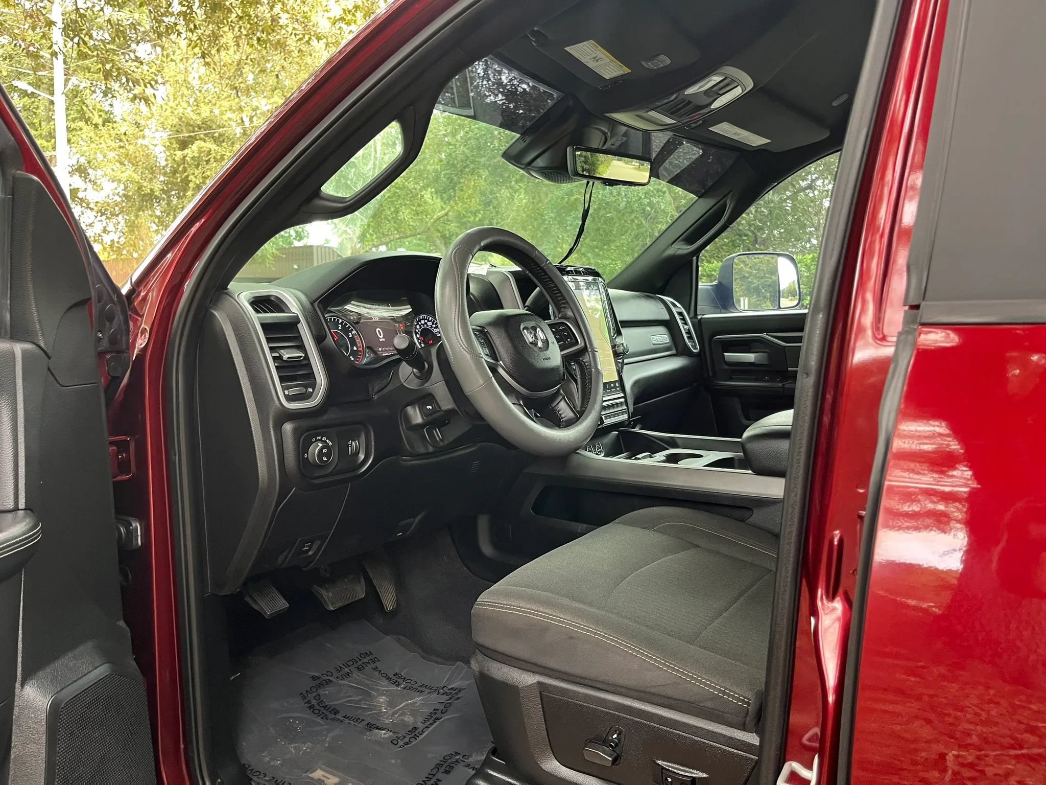 Used 2022 RAM 3500 Big Horn w/ Level C Equiment Group AWD/4WD image 18