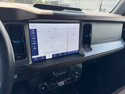 Used 2023 Ford Bronco Outer Banks AWD/4WD image 33