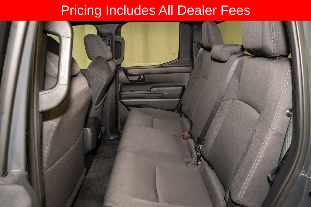 Used 2025 Toyota Tacoma SR5 AWD/4WD image 7