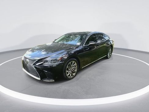 Used 2019 Lexus LS 500 w/ Accessory Package (Z2) RWD image 4