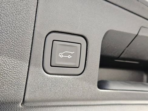 New 2026 Cadillac XT5 Luxury w/ LPO, Floor Liner Package image 28