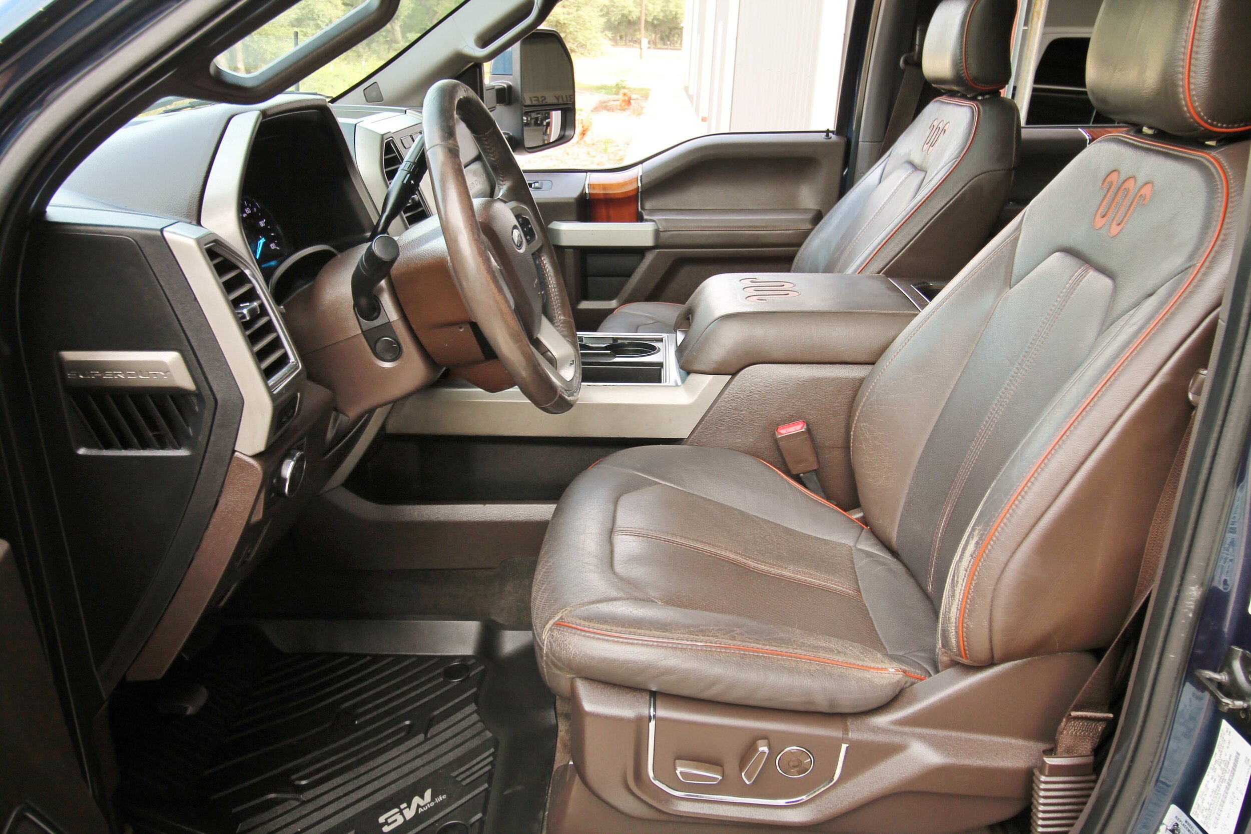 Used 2017 Ford F250 King Ranch w/ King Ranch Ultimate Package AWD/4WD image 23