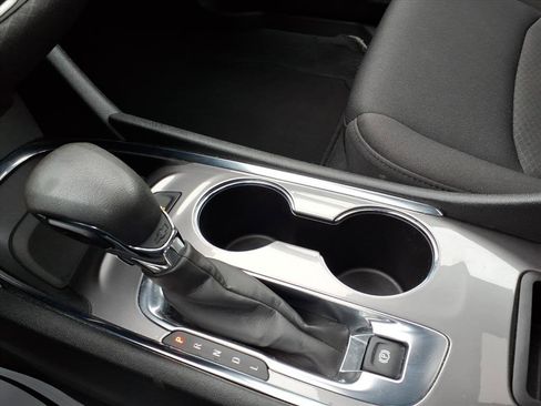 Used 2024 Chevrolet Malibu LT image 31