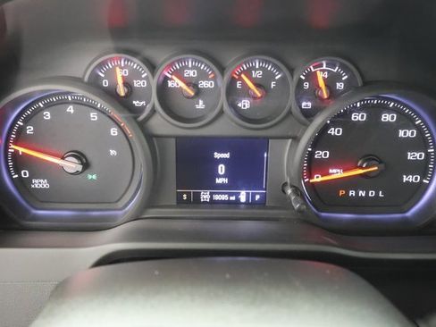 Used 2025 Chevrolet Silverado 2500 W/T w/ WT Convenience Package image 12