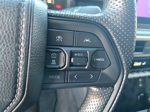 Used 2025 Toyota Tacoma SR image 16