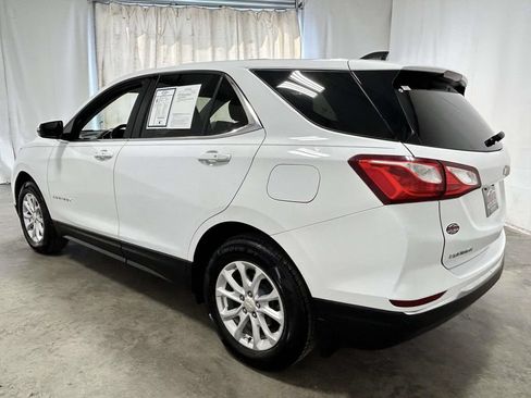 Used 2019 Chevrolet Equinox LT FWD image 4