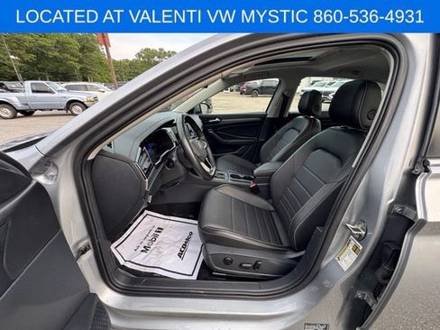 Used 2023 Volkswagen Jetta SE FWD image 24