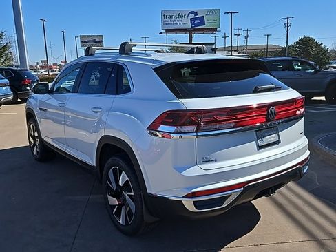 New 2026 Volkswagen Atlas Cross Sport SEL image 7