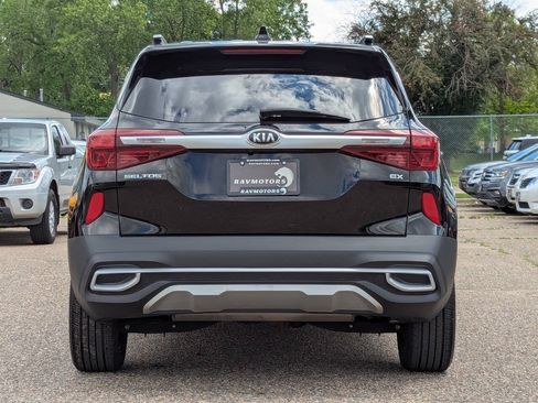 Used 2021 Kia Seltos EX AWD/4WD image 11