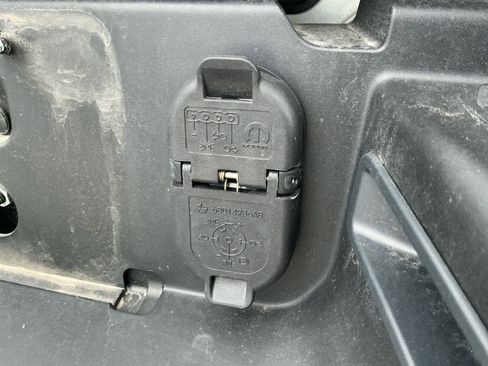 Used 2024 RAM 2500 Laramie w/ Night Edition image 21