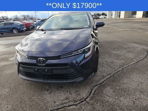 Used 2024 Toyota Corolla LE image 6