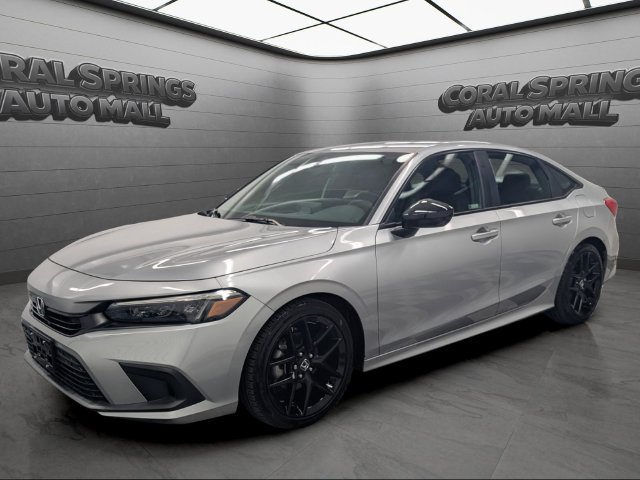 Used 2024 Honda Civic Sport image 3