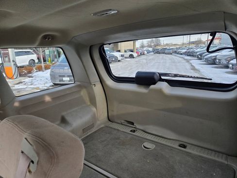 Used 2006 Ford Explorer XLT image 18