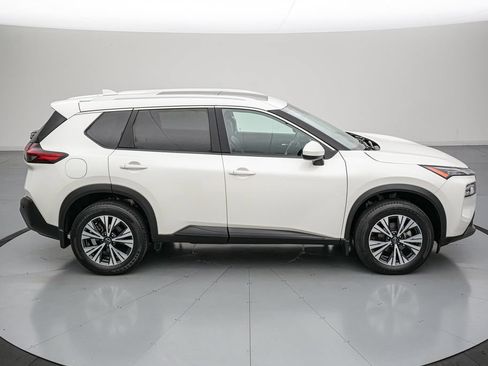 Used 2023 Nissan Rogue SV w/ SV Premium B Package AWD/4WD image 3