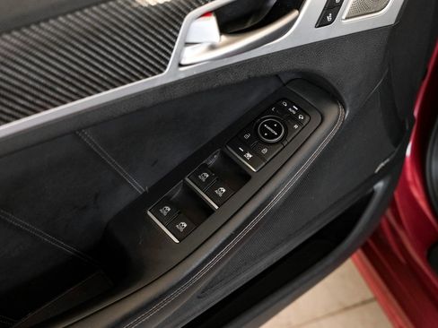 Used 2019 Genesis G80 3.3T Sport RWD image 49