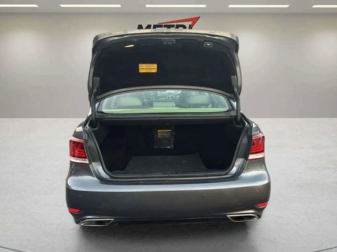 Used 2013 Lexus LS 460 L image 17