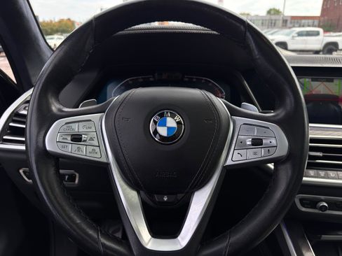 Used 2022 BMW X7 xDrive40i w/ Premium Package image 17