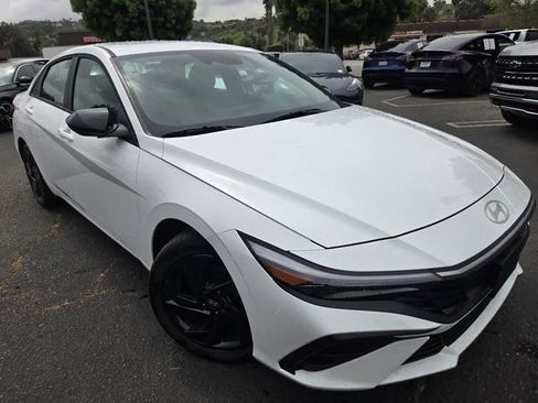 Certified 2026 Hyundai Elantra Sport image 3