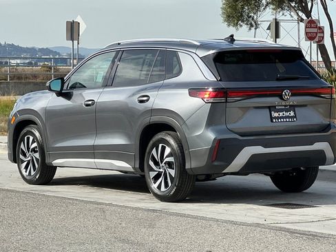 New 2026 Volkswagen Tiguan S image 6