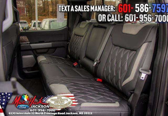 New 2026 Ford F250 Lariat w/ Black Appearance Package AWD/4WD image 70