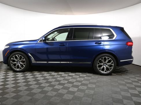 Used 2022 BMW X7 xDrive40i w/ Executive Package AWD/4WD image 2