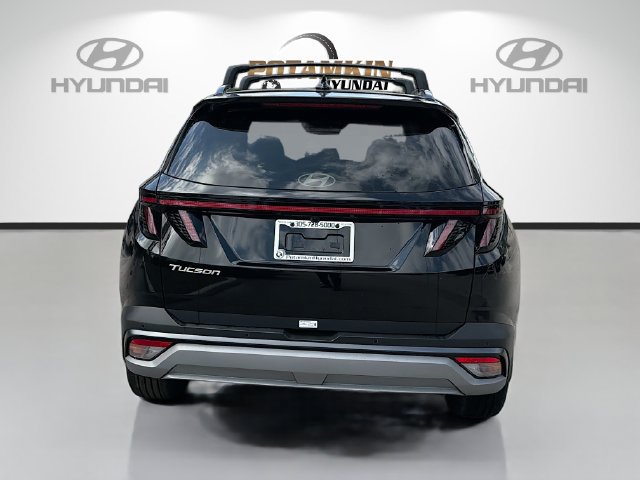 Certified 2026 Hyundai Tucson Limited FWD image 7