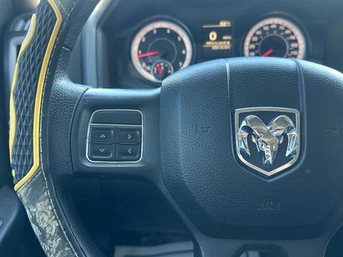 Used 2017 RAM 2500 Tradesman w/ Chrome Appearance Group AWD/4WD image 23