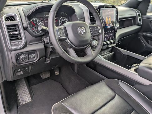 Used 2025 RAM 1500 Laramie image 18