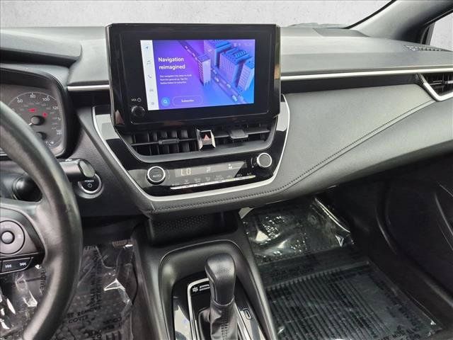 Used 2023 Toyota Corolla SE w/ SE Package FWD image 15