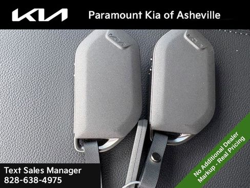 New 2026 Kia Sportage LX FWD image 28