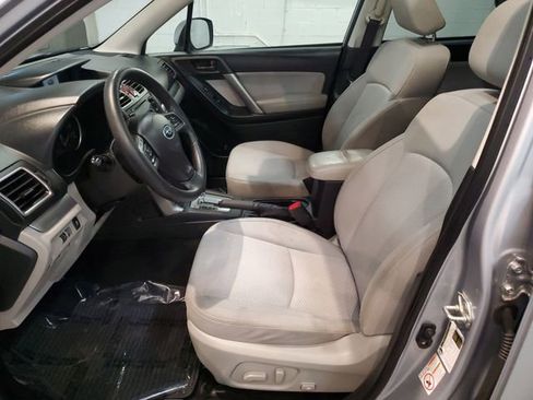 Used 2016 Subaru Forester 2.5i Premium w/ All-Weather Package image 10