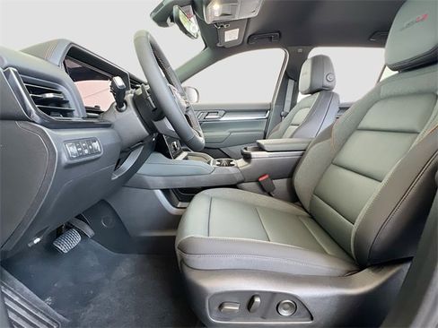 New 2026 GMC Terrain AT4 w/ Convenience Package III image 15