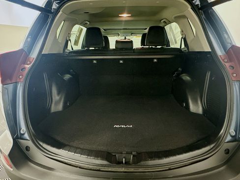 Used 2013 Toyota RAV4 Limited AWD/4WD image 30