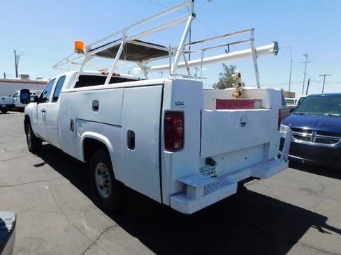 Used 2008 Chevrolet Silverado 2500 W/T image 4
