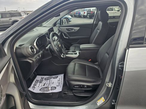 Used 2024 Chevrolet Blazer LT image 13