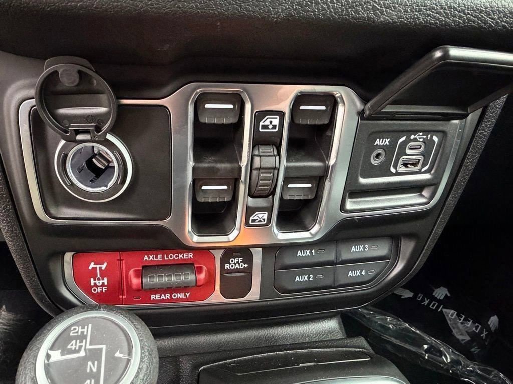 New 2026 Jeep Gladiator Sport AWD/4WD image 20