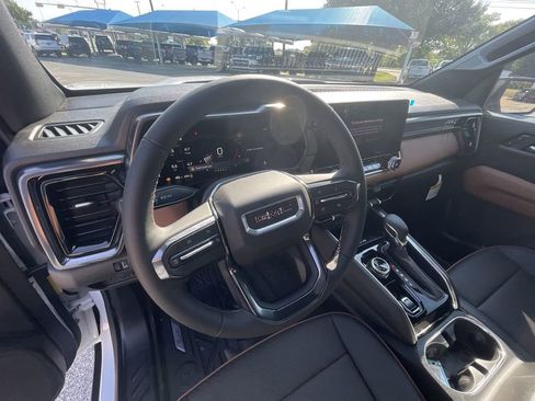 New 2026 GMC Canyon AT4 w/ Technology Plus Package image 11