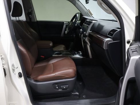 Used 2023 Toyota 4Runner Limited image 23