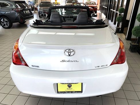 Used 2006 Toyota Solara SLE FWD image 4