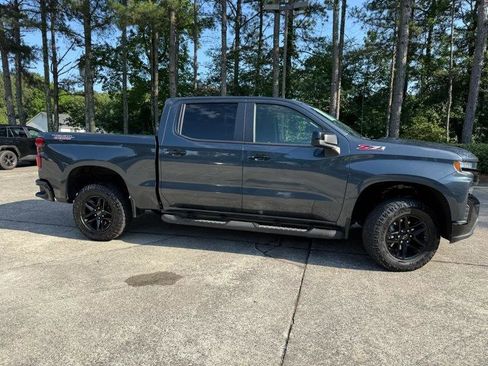 Used 2021 Chevrolet Silverado 1500 LT Trail Boss w/ Convenience Package II AWD/4WD image 4