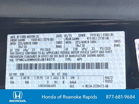 Used 2025 Ford Escape ST-Line FWD image 29