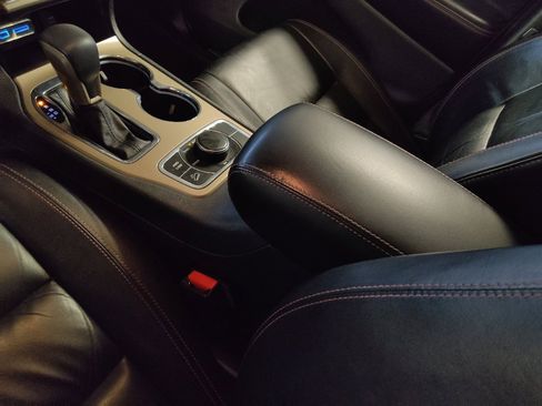 Used 2016 Jeep Grand Cherokee Limited 75th Anniversary image 26