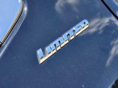 Used 2023 Toyota Tundra Limited AWD/4WD image 12