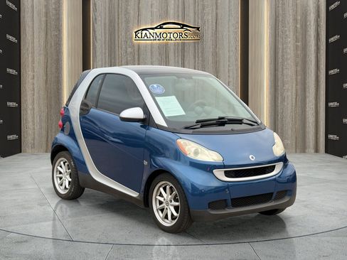 Used 2008 smart fortwo passion RWD image 1