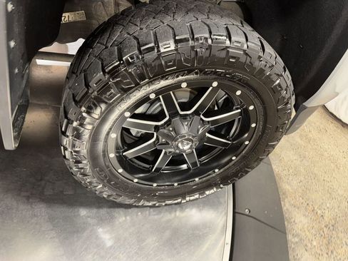 Used 2018 GMC Sierra 2500 Denali w/ Duramax Plus Package image 14