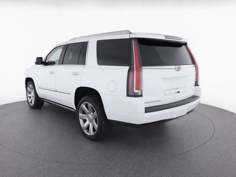 Used 2019 Cadillac Escalade Premium Luxury AWD/4WD image 5
