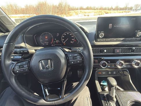 Used 2025 Honda Civic Sport image 26