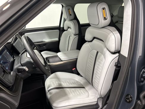 Used 2023 Rivian R1T Adventure AWD/4WD image 20
