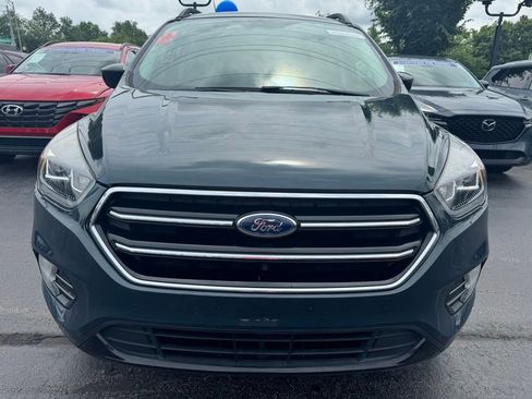 Used 2019 Ford Escape SE FWD image 8