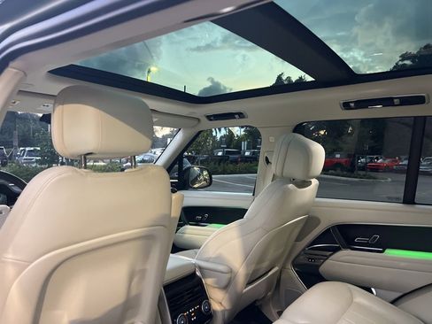 Used 2023 Land Rover Range Rover SE image 66